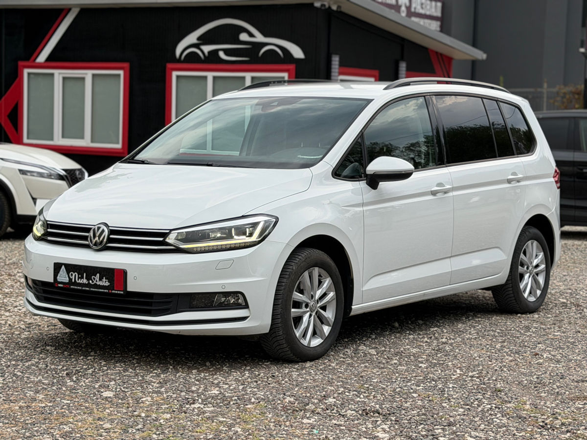 VOLKSWAGEN TOURAN 2020